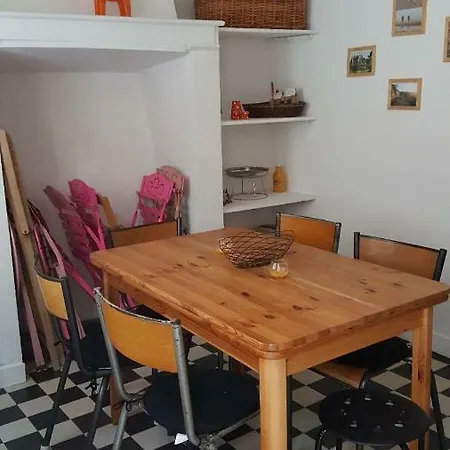 Semesterbostad Charmante Maison De Pecheur *